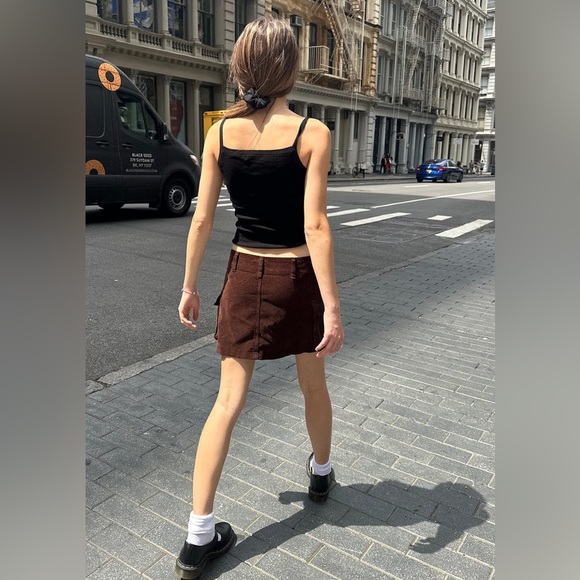 Brandy melville black Sandra tank top - Picture 3 of 4